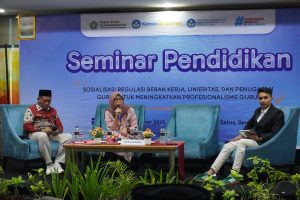 Read more about the article Ketua Program Studi PPG UNIMUS Perkuat Profesionalisme Guru melalui Seminar Pendidikan
